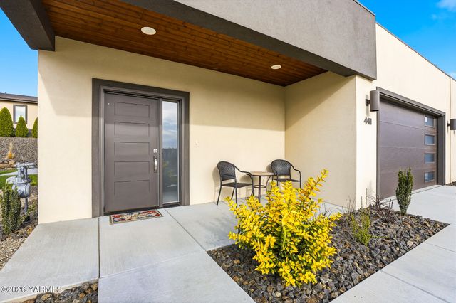 4411 Tayhill Way, Yakima, WA 98908