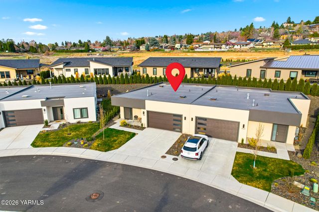 4411 Tayhill Way, Yakima, WA 98908