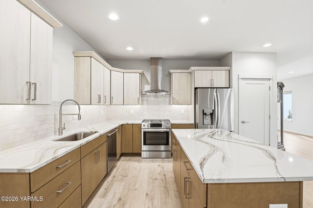 4411 Tayhill Way, Yakima, WA 98908