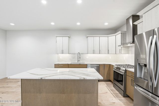 4411 Tayhill Way, Yakima, WA 98908