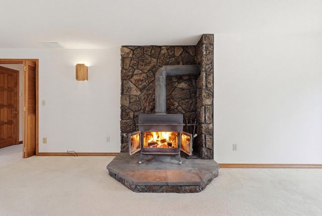 63940 E Quail Haven Drive, Bend, OR 97703