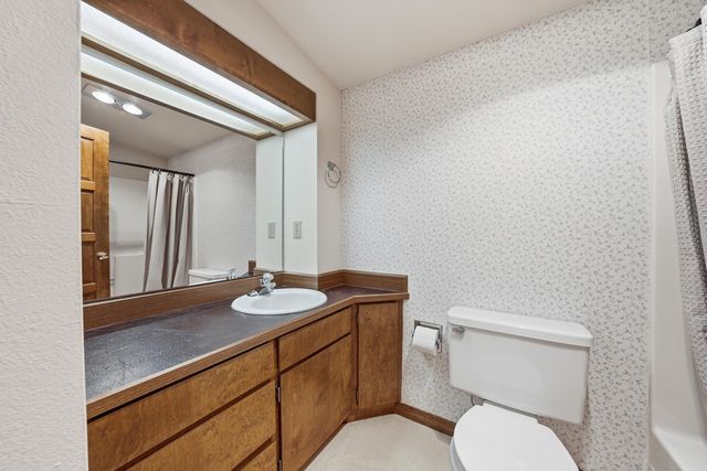 63940 E Quail Haven Drive, Bend, OR 97703