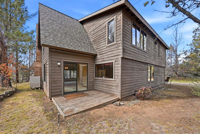 63940 E Quail Haven Drive, Bend, OR 97703