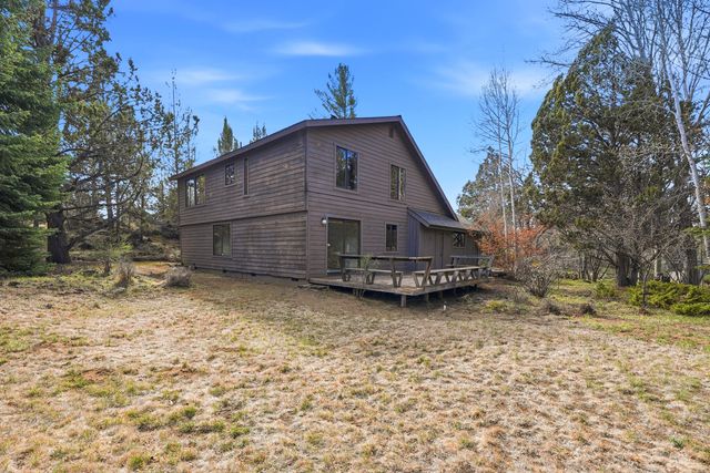 63940 E Quail Haven Drive, Bend, OR 97703