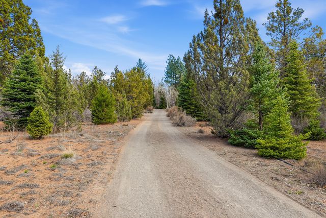 63940 E Quail Haven Drive, Bend, OR 97703