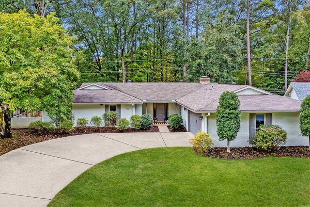 10 Stoney Brook Court, Little Rock, AR 72227