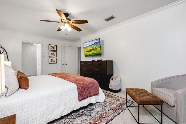 10 Stoney Brook Court, Little Rock, AR 72227