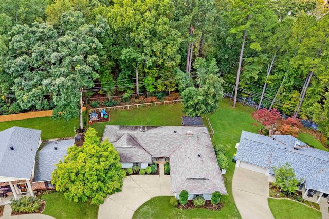 10 Stoney Brook Court, Little Rock, AR 72227