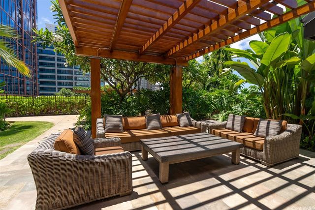 1555 Kapiolani Boulevard 1106, Honolulu, HI 96814