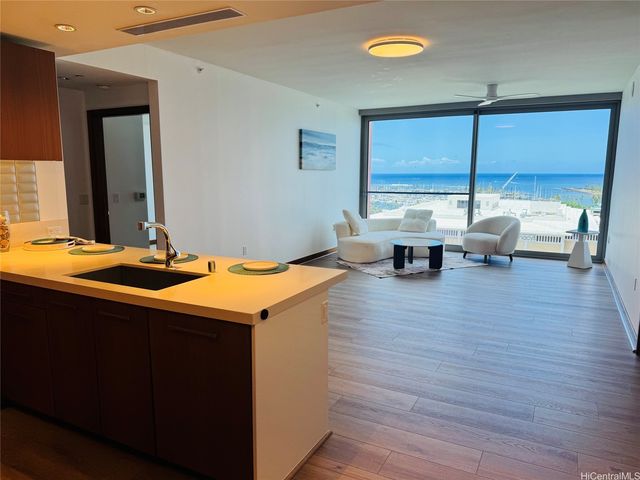 1555 Kapiolani Boulevard 1106, Honolulu, HI 96814