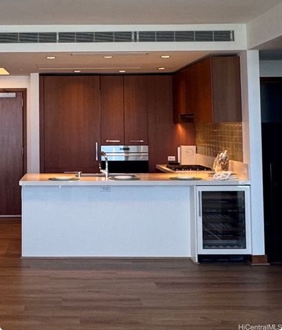 1555 Kapiolani Boulevard 1106, Honolulu, HI 96814