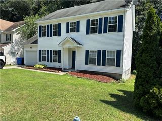5029 John ST, Chesapeake, VA 23321
