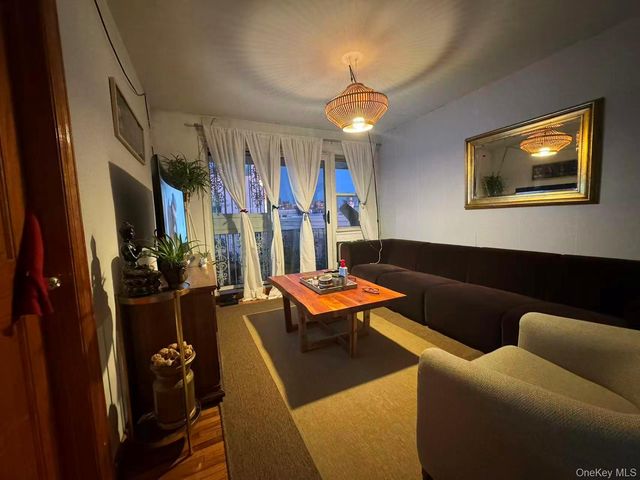 43-28 55th Street, Woodside, NY 11377