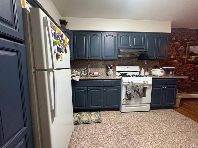 43-28 55th Street, Woodside, NY 11377