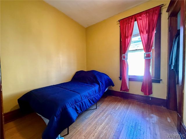 30 Longnecker Street, Buffalo, NY 14206