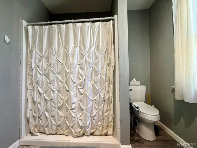 30 Longnecker Street, Buffalo, NY 14206