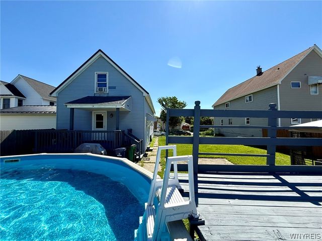 30 Longnecker Street, Buffalo, NY 14206
