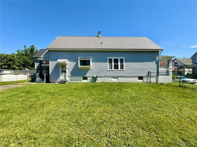 30 Longnecker Street, Buffalo, NY 14206