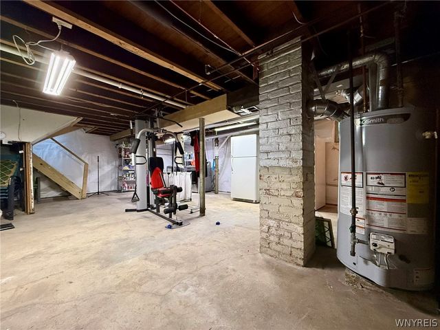 30 Longnecker Street, Buffalo, NY 14206