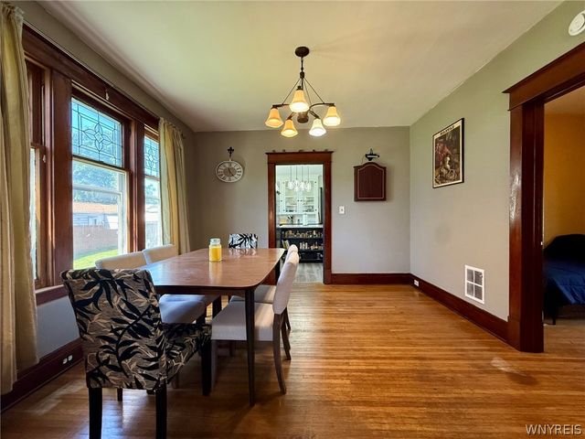 30 Longnecker Street, Buffalo, NY 14206
