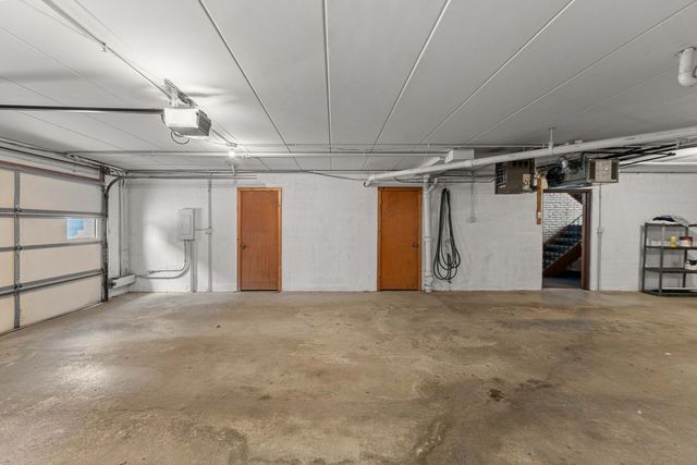 9122 S Pulaski Road 2E, Oak Lawn, IL 60453