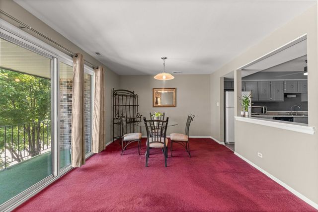 9122 S Pulaski Road 2E, Oak Lawn, IL 60453