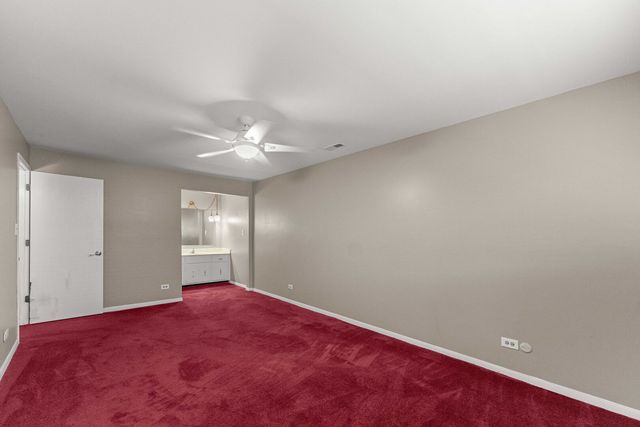 9122 S Pulaski Road 2E, Oak Lawn, IL 60453