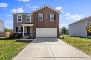 1913 S Rolling Mdws Drive, Westville, IN 46391