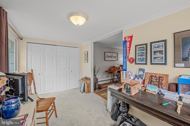 259 MARTINSBURG RD, Berkeley Springs, WV 25411