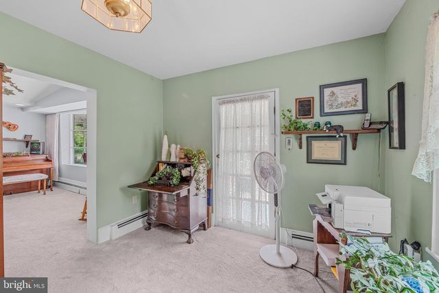 259 MARTINSBURG RD, Berkeley Springs, WV 25411