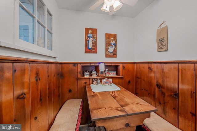 259 MARTINSBURG RD, Berkeley Springs, WV 25411