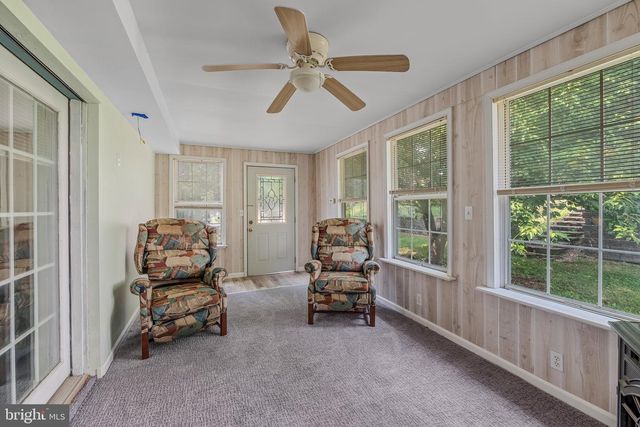 259 MARTINSBURG RD, Berkeley Springs, WV 25411