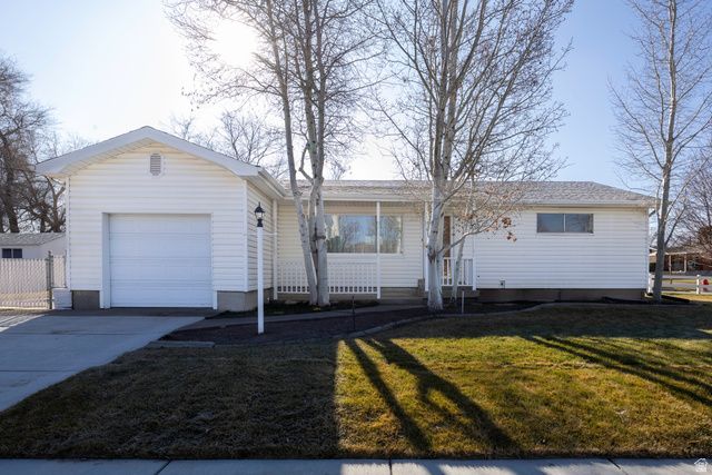 6871 W 3500 S, West Valley City, UT 84128