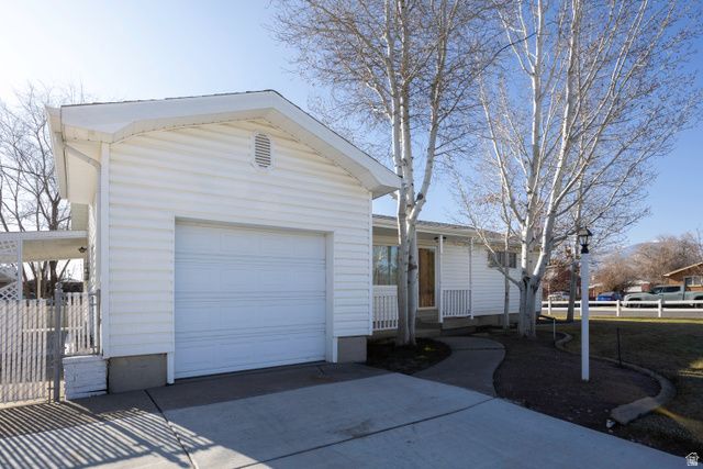 6871 W 3500 S, West Valley City, UT 84128