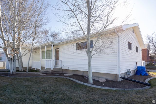 6871 W 3500 S, West Valley City, UT 84128