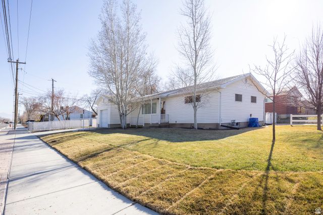 6871 W 3500 S, West Valley City, UT 84128