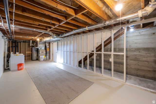 6871 W 3500 S, West Valley City, UT 84128