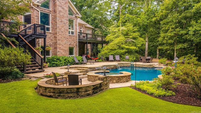 2810 Collins Drive, Conway, AR 72034