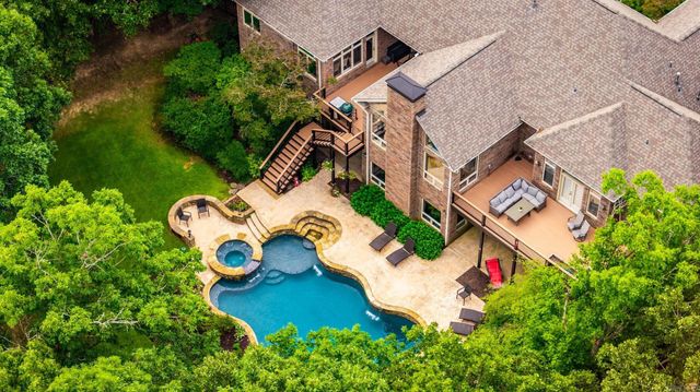 2810 Collins Drive, Conway, AR 72034