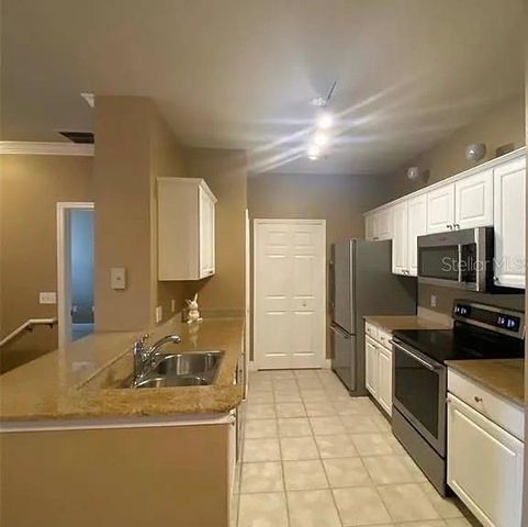 1301 EASTERN PECAN PLACE 208, Winter Garden, FL 34787