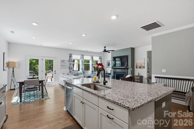 1825 Shelbourne Way, Fort Mill, SC 29707