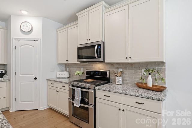 1825 Shelbourne Way, Fort Mill, SC 29707