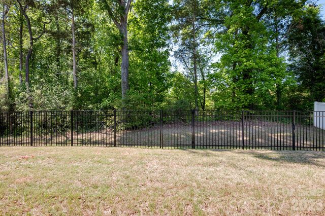 1825 Shelbourne Way, Fort Mill, SC 29707