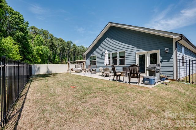 1825 Shelbourne Way, Fort Mill, SC 29707