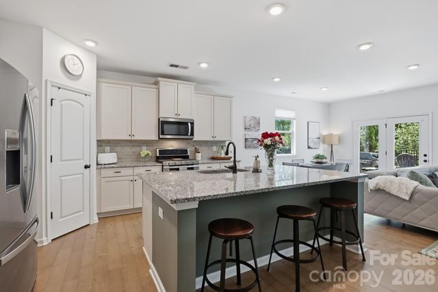 1825 Shelbourne Way, Fort Mill, SC 29707