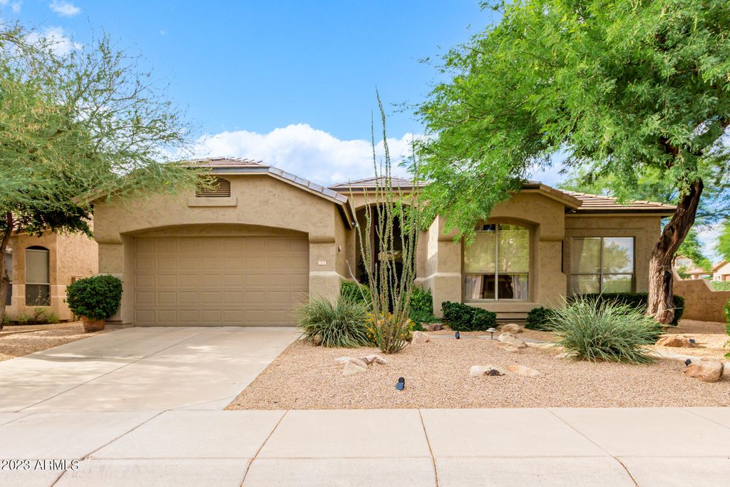 7372 E FLEDGLING Drive, Scottsdale, AZ 85255