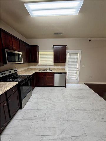 373 Lobdale Falls Drive, Lawrenceville, GA 30045