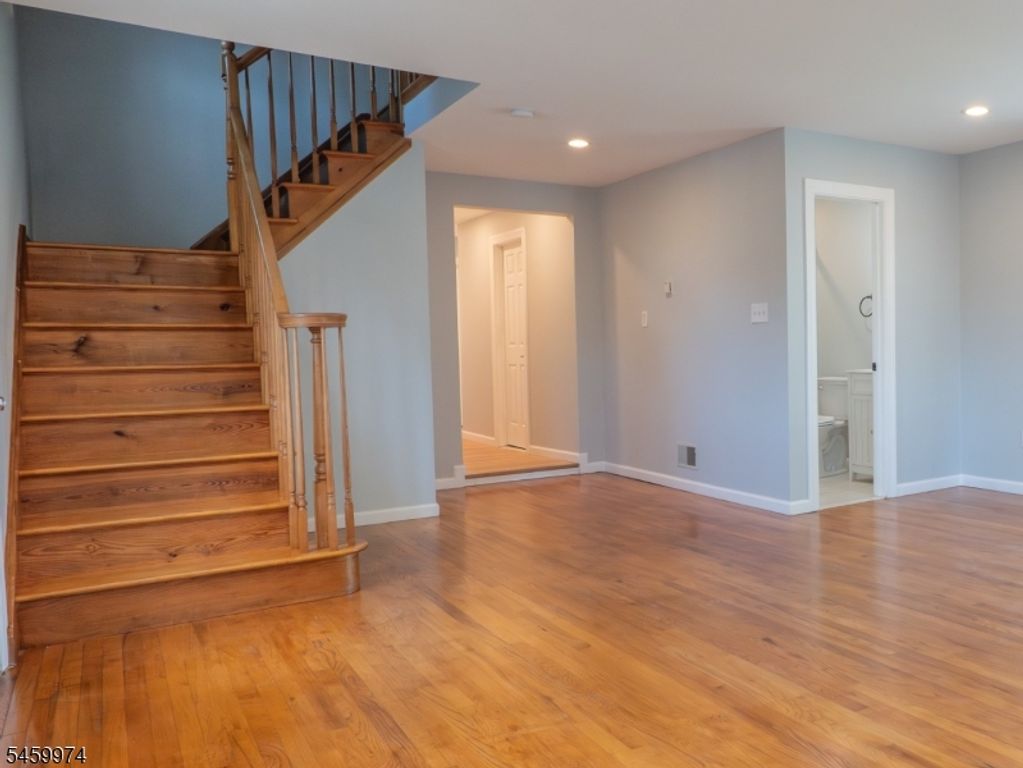 121 Kosciusko Ave, South Plainfield Boro, NJ 07080 — photo 3
