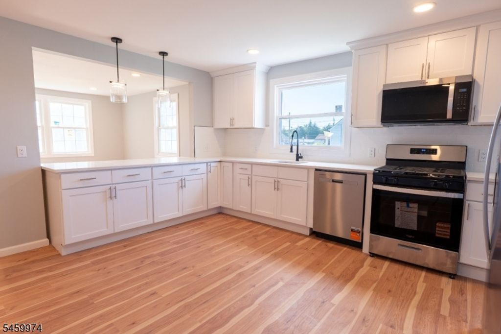 121 Kosciusko Ave, South Plainfield Boro, NJ 07080 — photo 5
