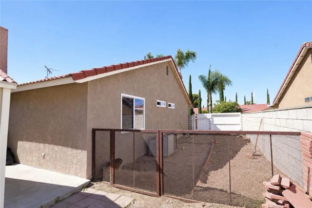 8967 Box Elder Court, Fontana, CA 92335